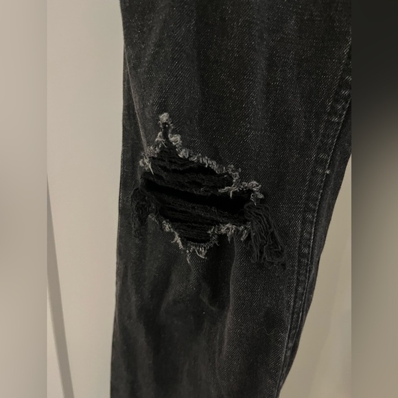 Abercrombie & Fitch Ultra High Rise Ankle Straight Jean - black wash - Picture 4 of 5